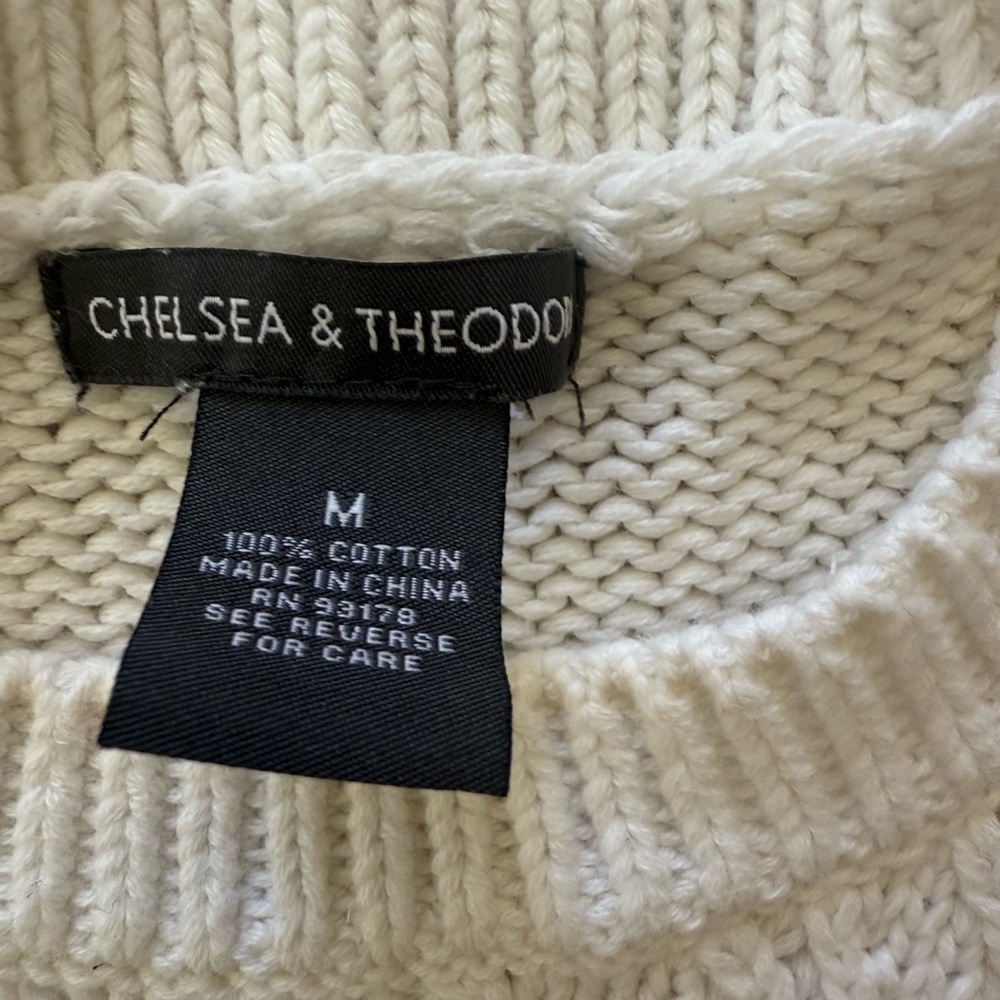 Chelsea & Theodore Ivory Knit Pullover - Picture 4 of 9
